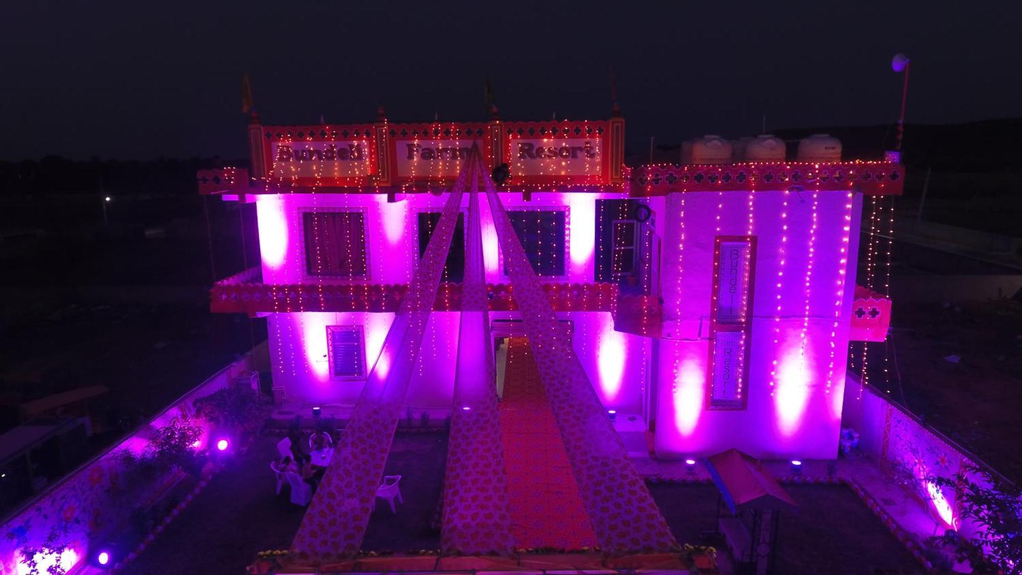 Bundeli Farm Resort & Banquet Orchha Exterior foto